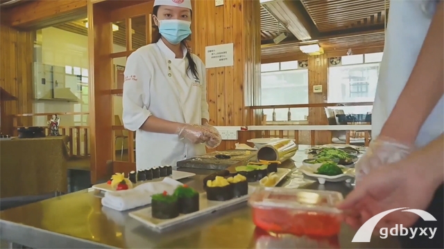 廣州白云工商技師學院西餐