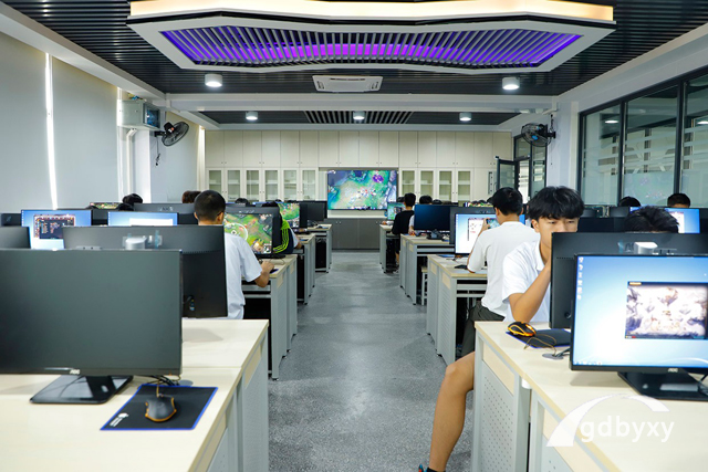 廣東省正規的電競學院有哪些-廣州白云電競學校