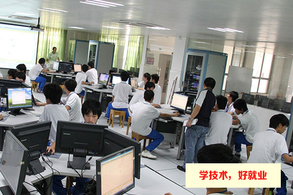 計算機哪個專業最吃香？有什么好的學校？
