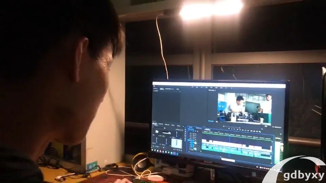 專業PK！新媒體和小語種專業哪個好